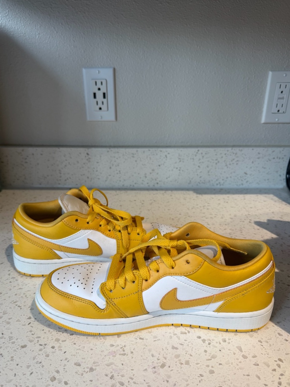 Air Jordan 1 Low ‘Pollen’